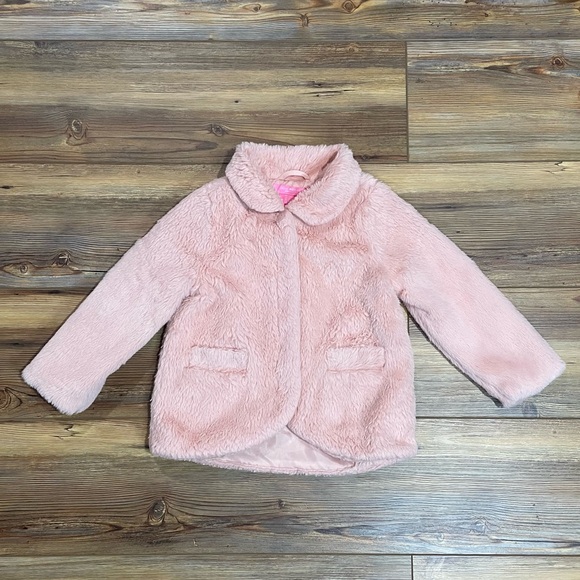 Isaac Mizrahi Other - Isaac Mizrahi Faux Fur Coat Girls Size 2T Pink Satin Lining Excellent Condition